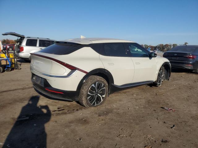 2023 KIA EV6 LIGHT - KNDC34LA0P5606363