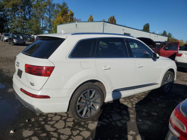 2017 AUDI Q7 PRESTIG - WA1VAAF71HD000407