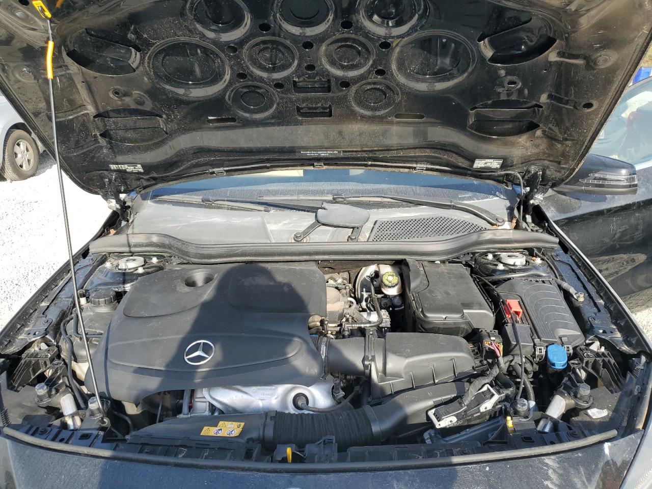 MERCEDES-BENZ GLA-CLASS 250