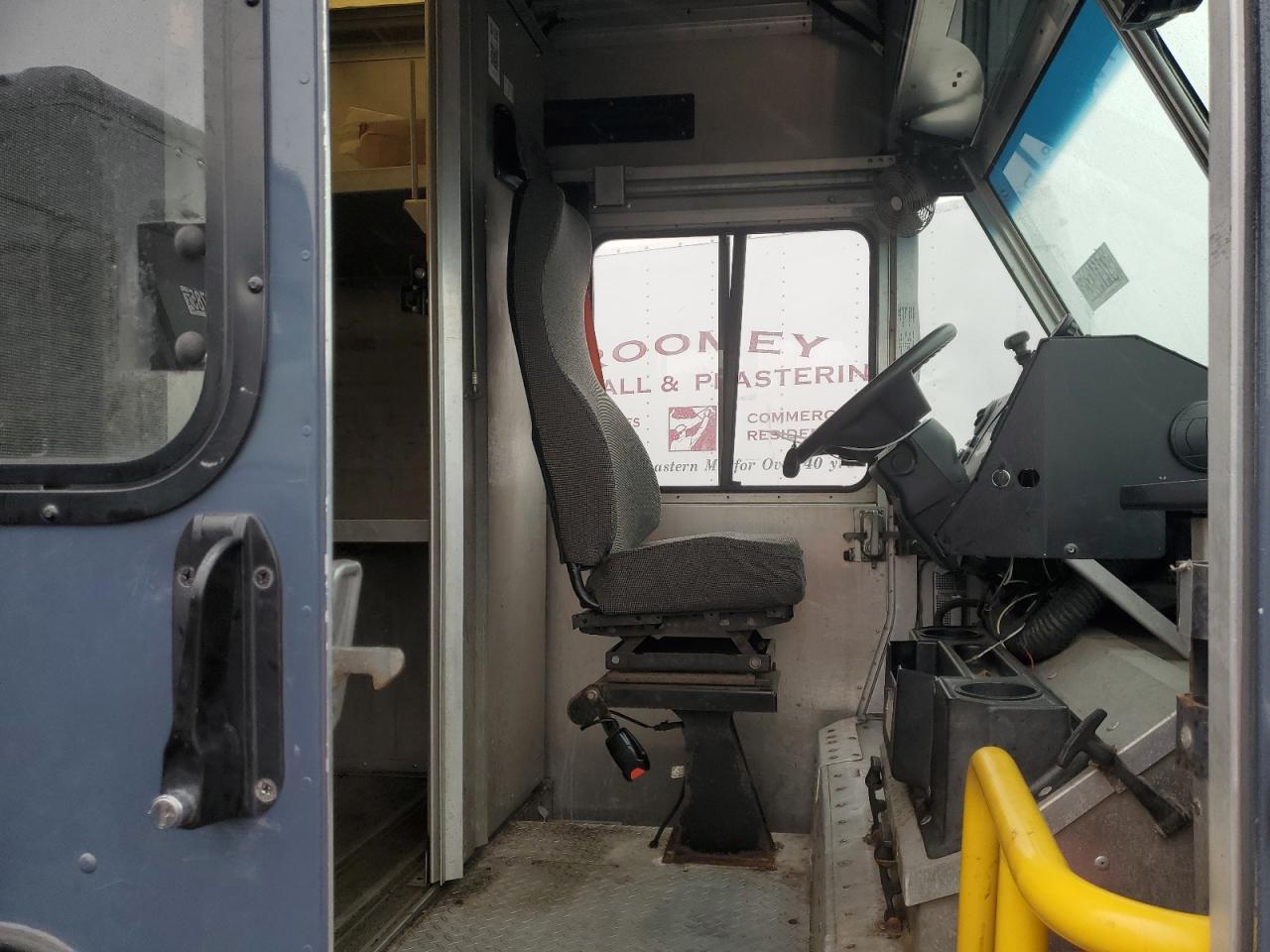 Lot #3310445319 2020 FORD F550