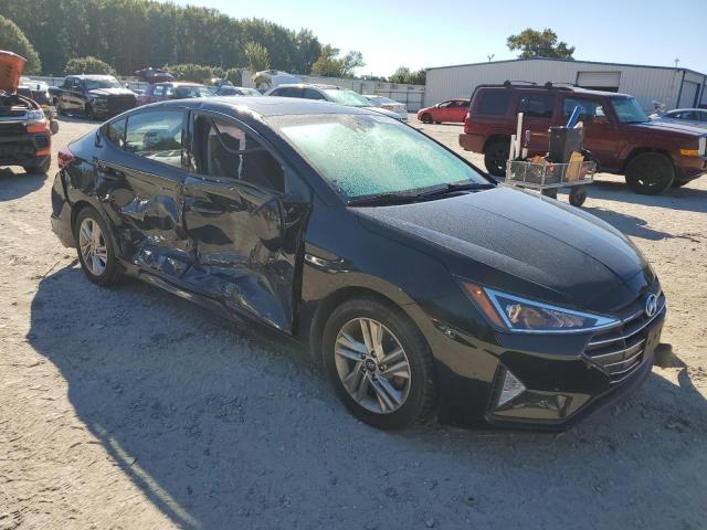 2020 HYUNDAI ELANTRA SEL 5NPD84LF9LH500005