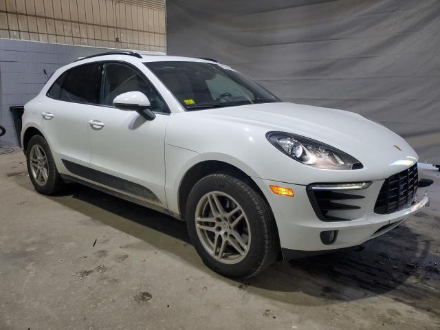 2017 PORSCHE MACAN WP1AA2A53HLB04210