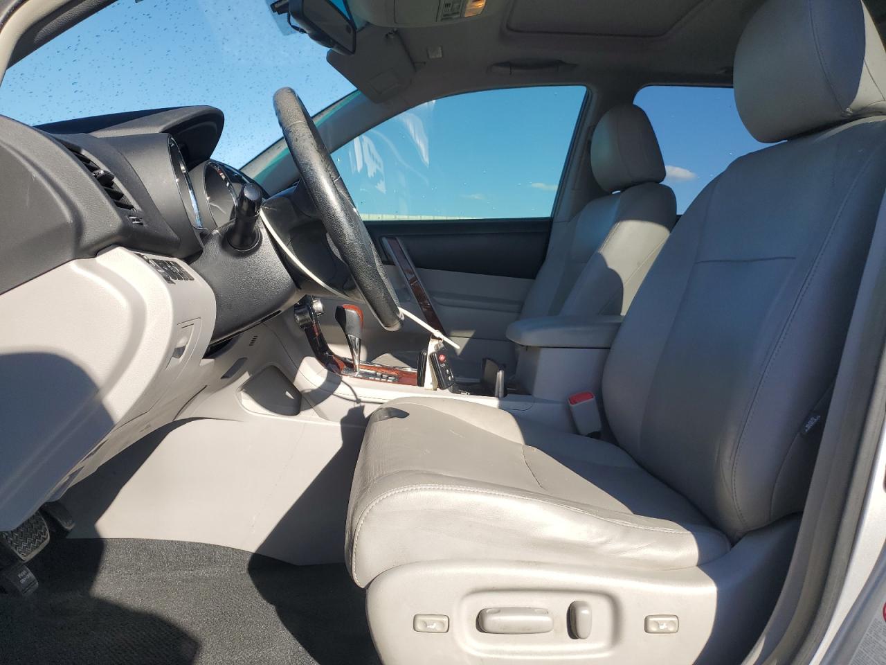 TOYOTA HIGHLANDER HYBRID LIMITED