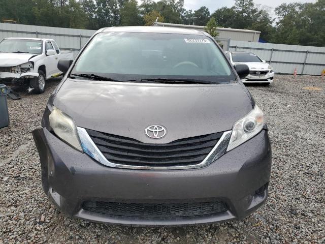 2011 TOYOTA SIENNA - 5TDZK3DC5BS139824