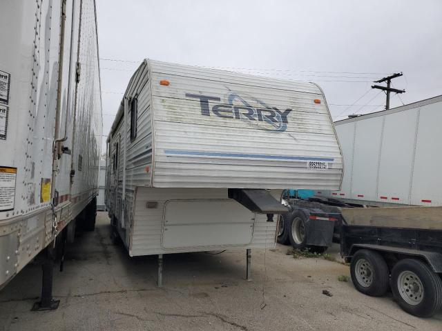 Global Auto Auctions: 2004 FLEETWOOD TERRY