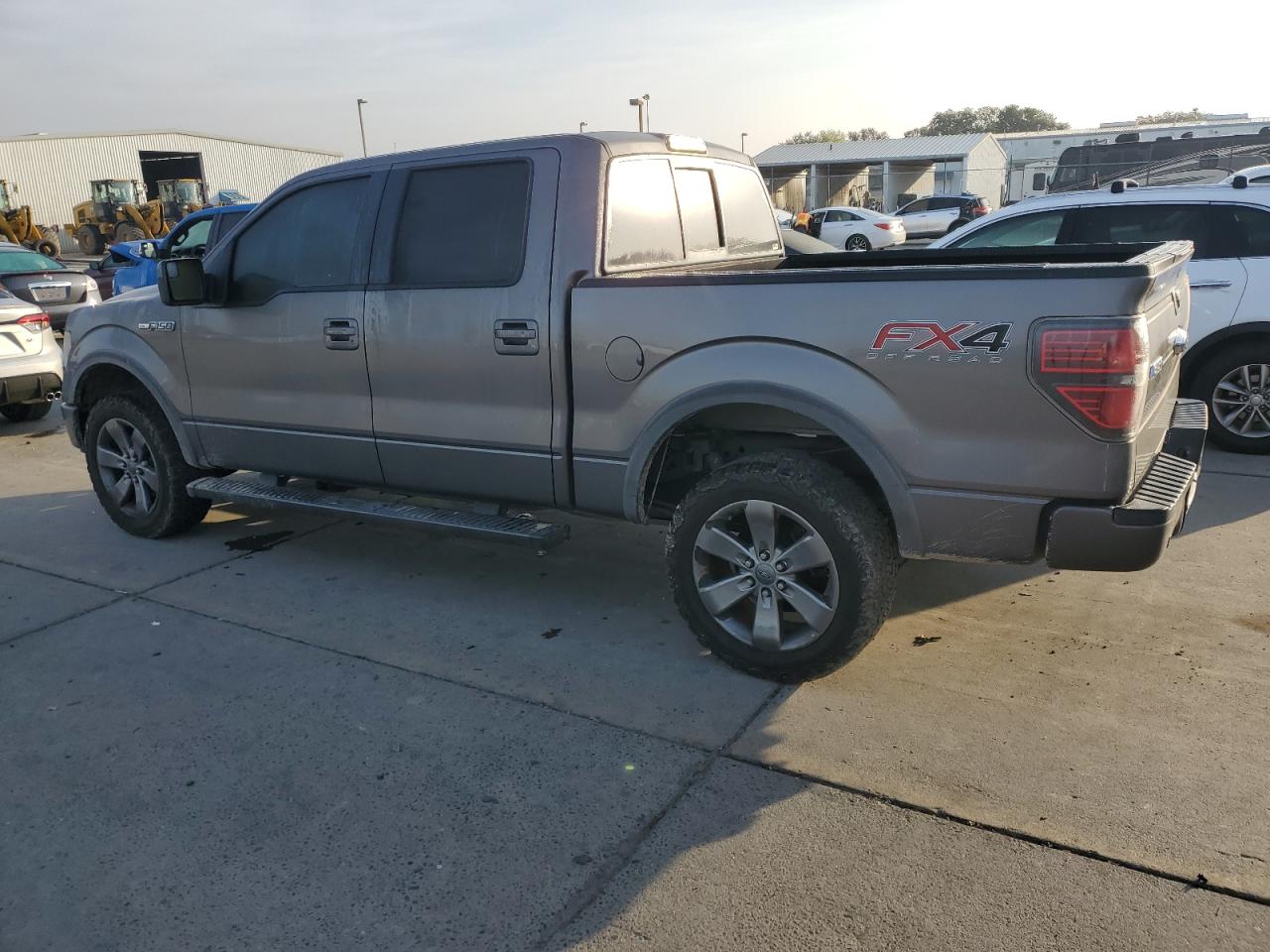FORD F-150 SUPERCREW