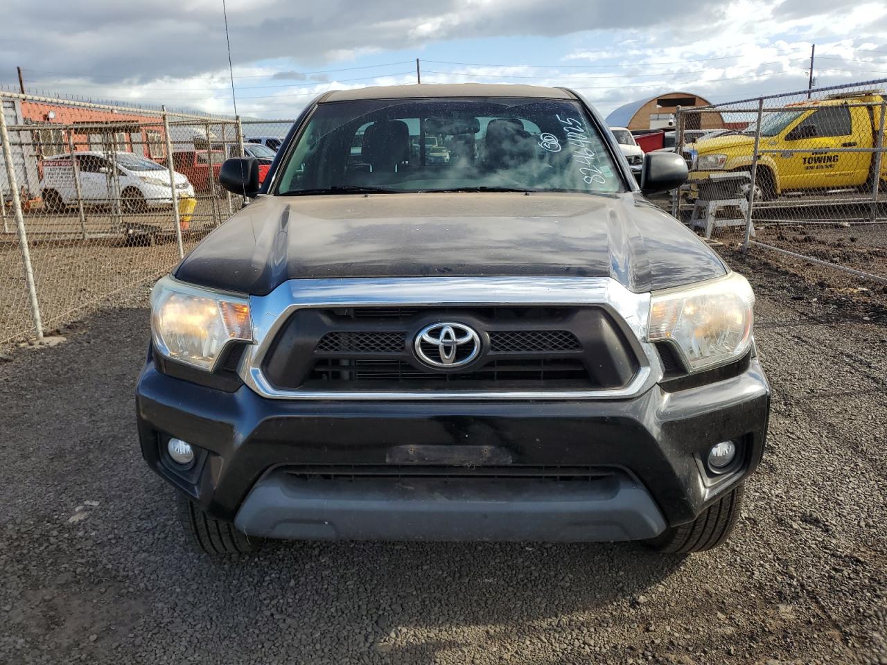 TOYOTA TACOMA