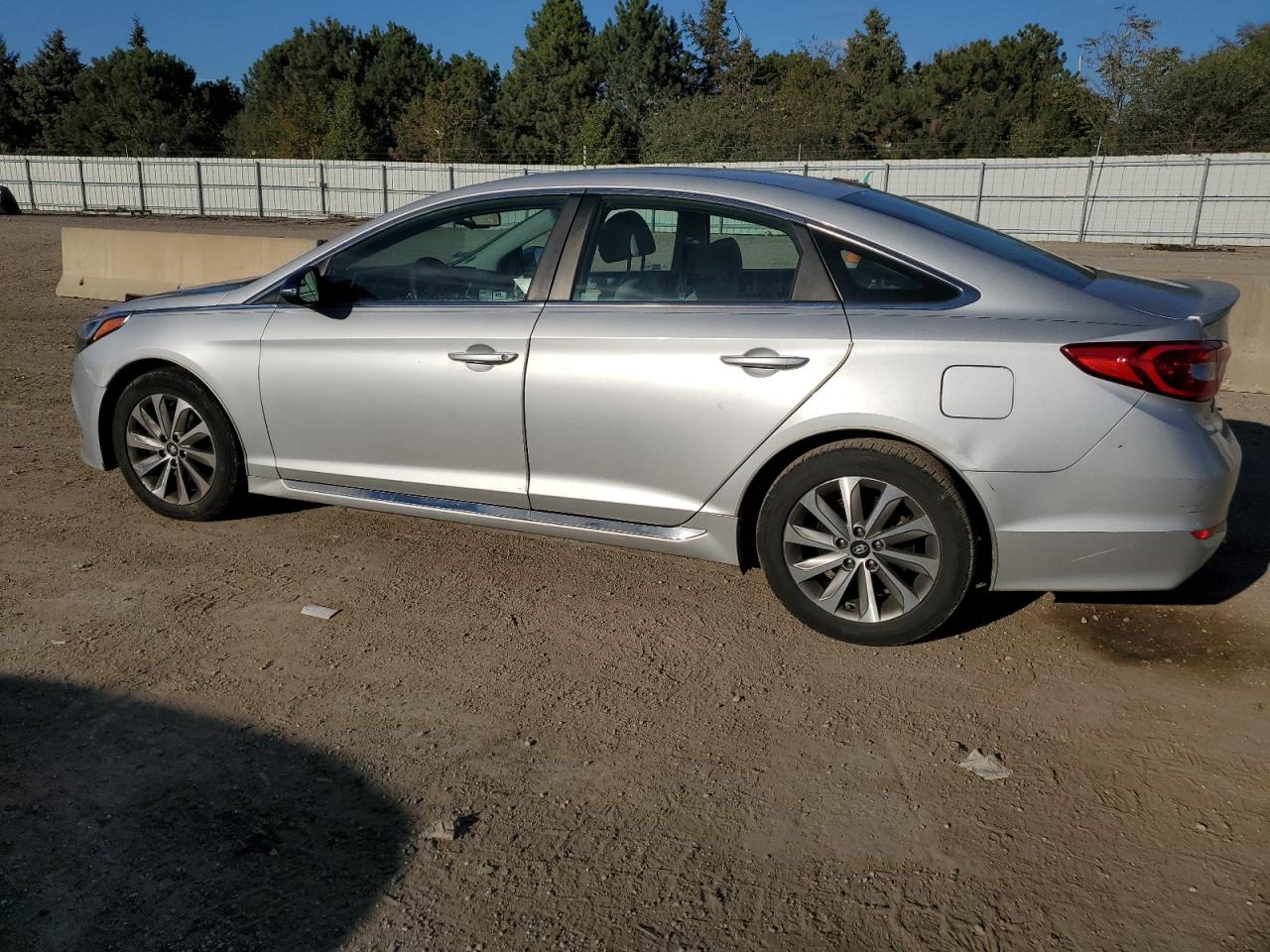 HYUNDAI SONATA SPORT