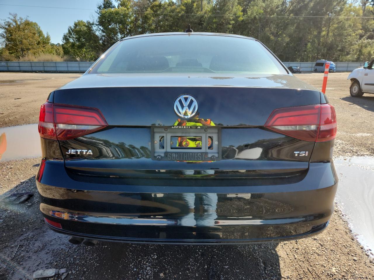 VOLKSWAGEN JETTA S