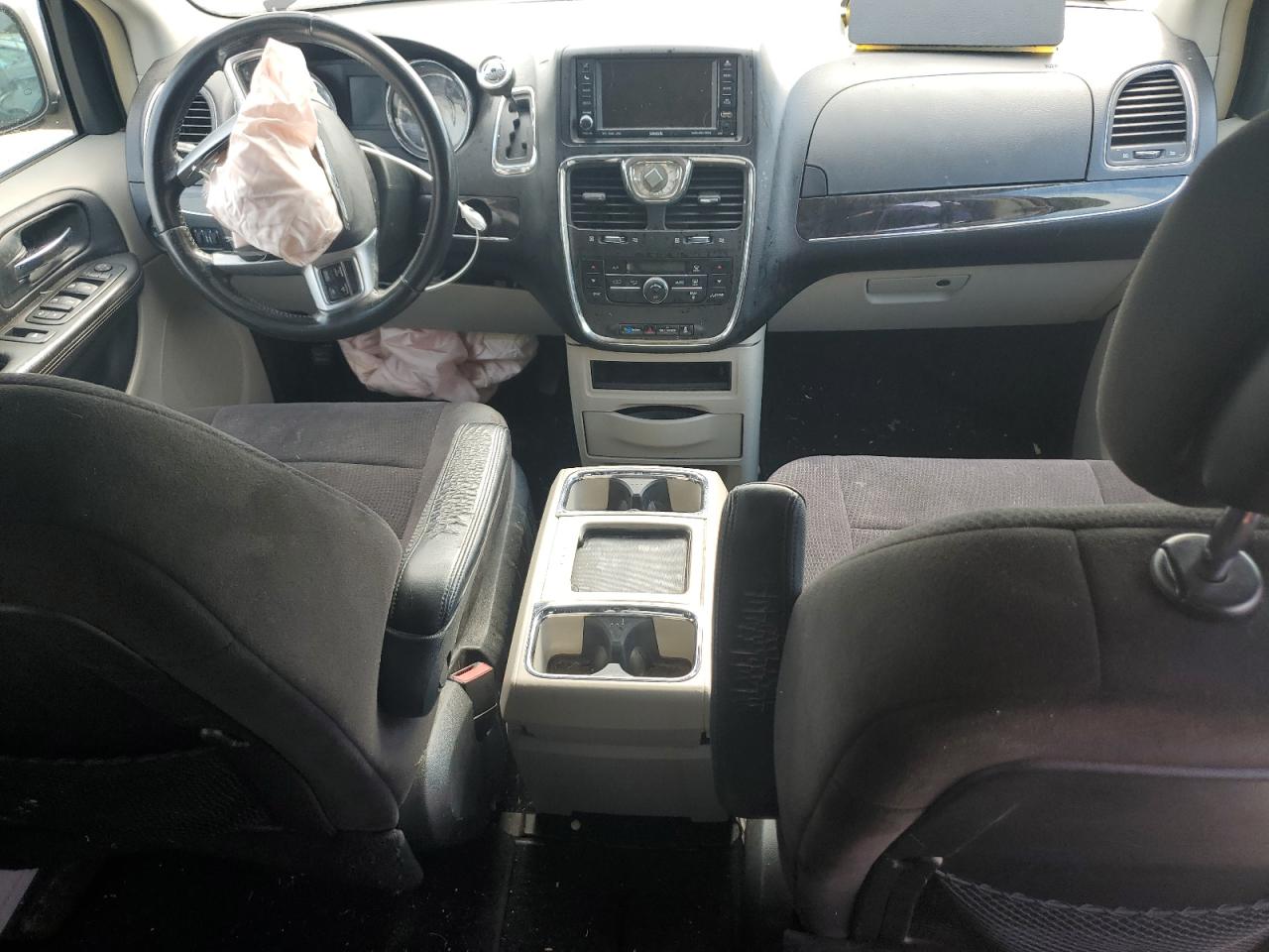 CHRYSLER TOWN & COUNTRY TOURING