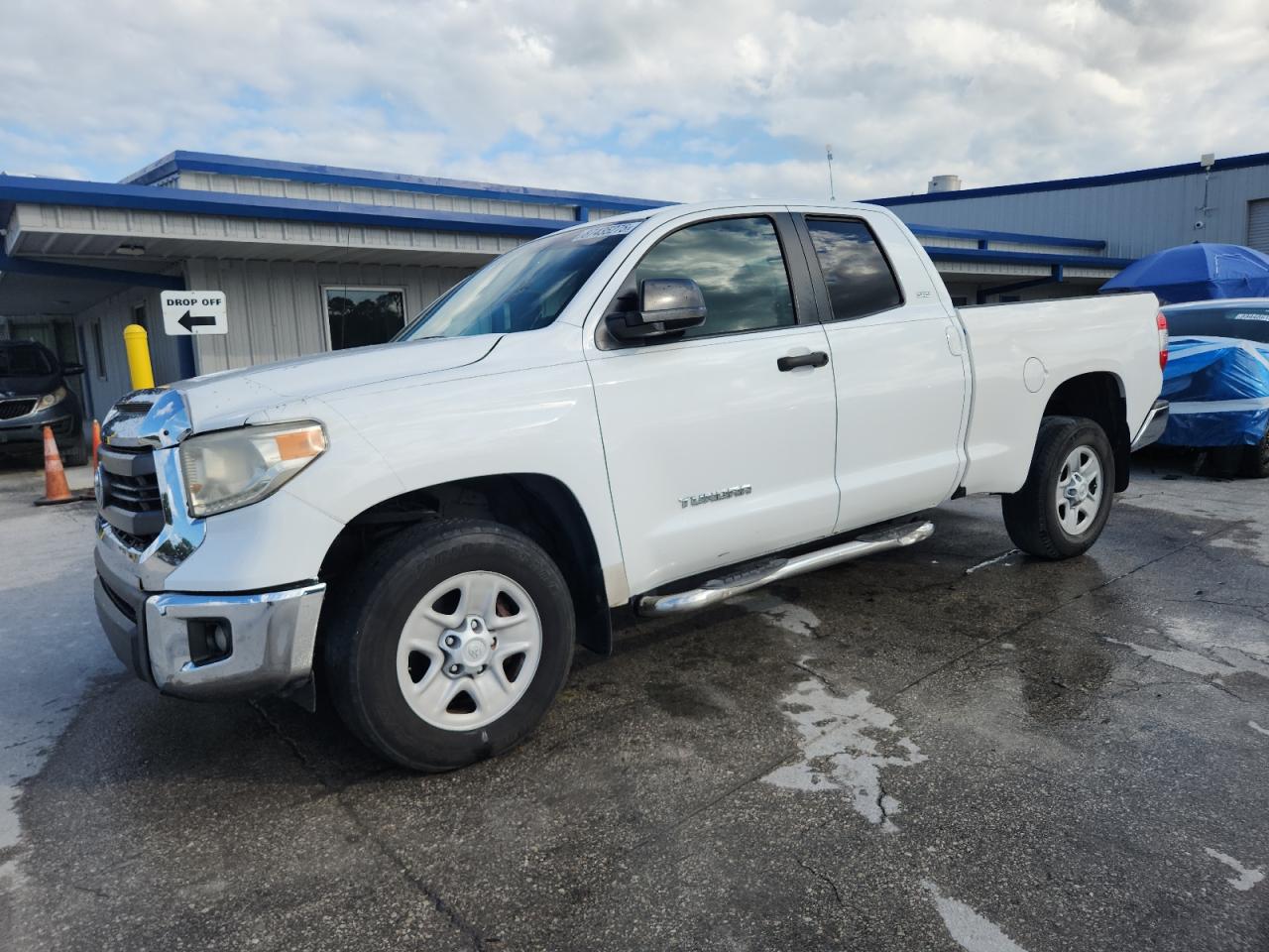 TOYOTA TUNDRA DOUBLE CAB SR