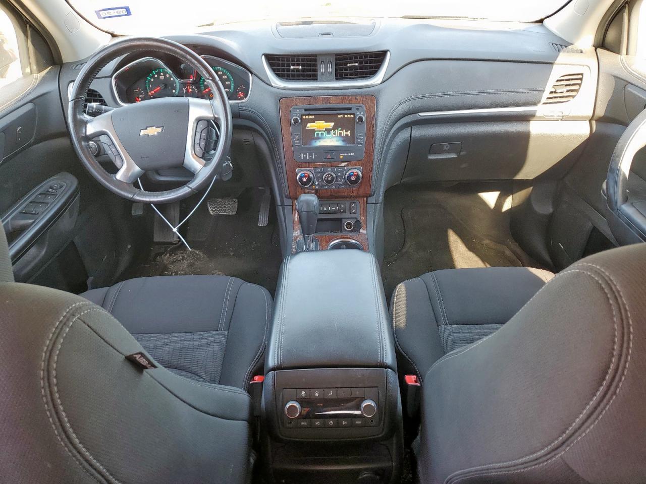 CHEVROLET TRAVERSE LT