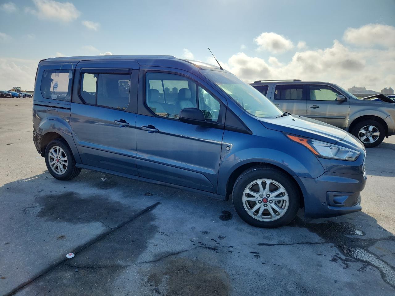 FORD TRANSIT CONNECT XLT
