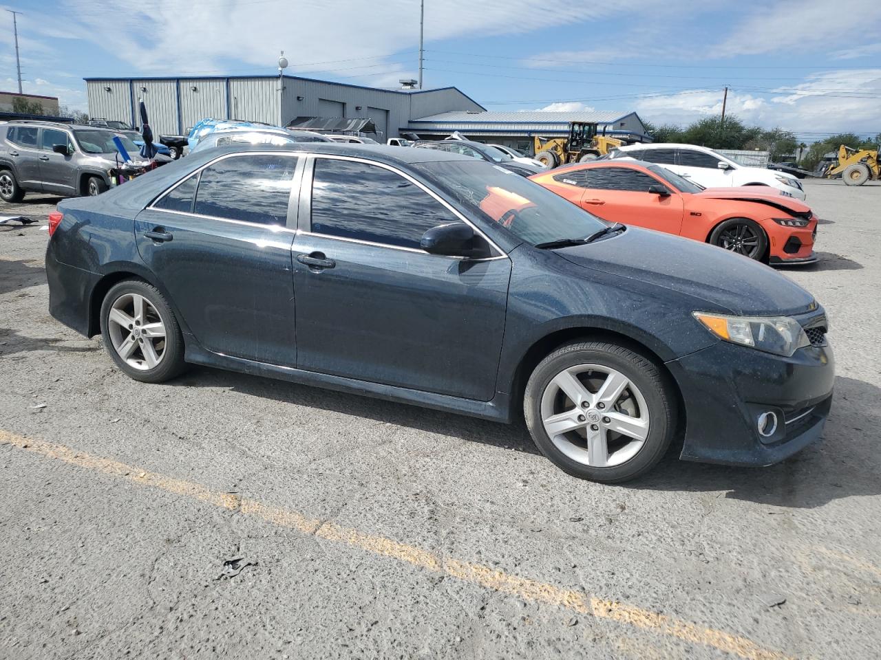 TOYOTA CAMRY L