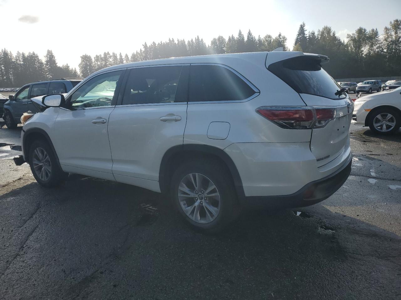 TOYOTA HIGHLANDER LE