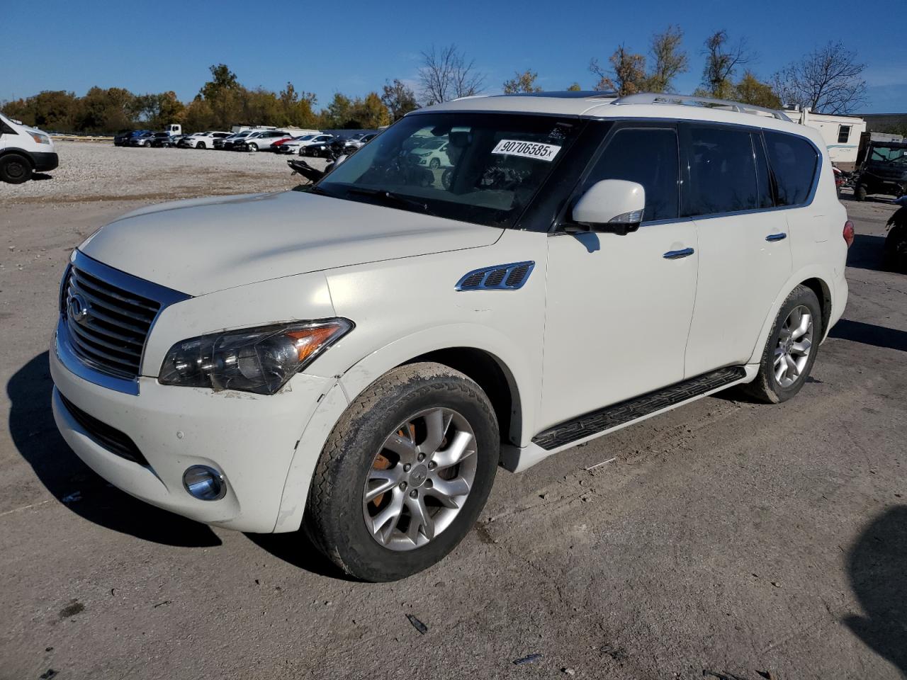 INFINITI QX56