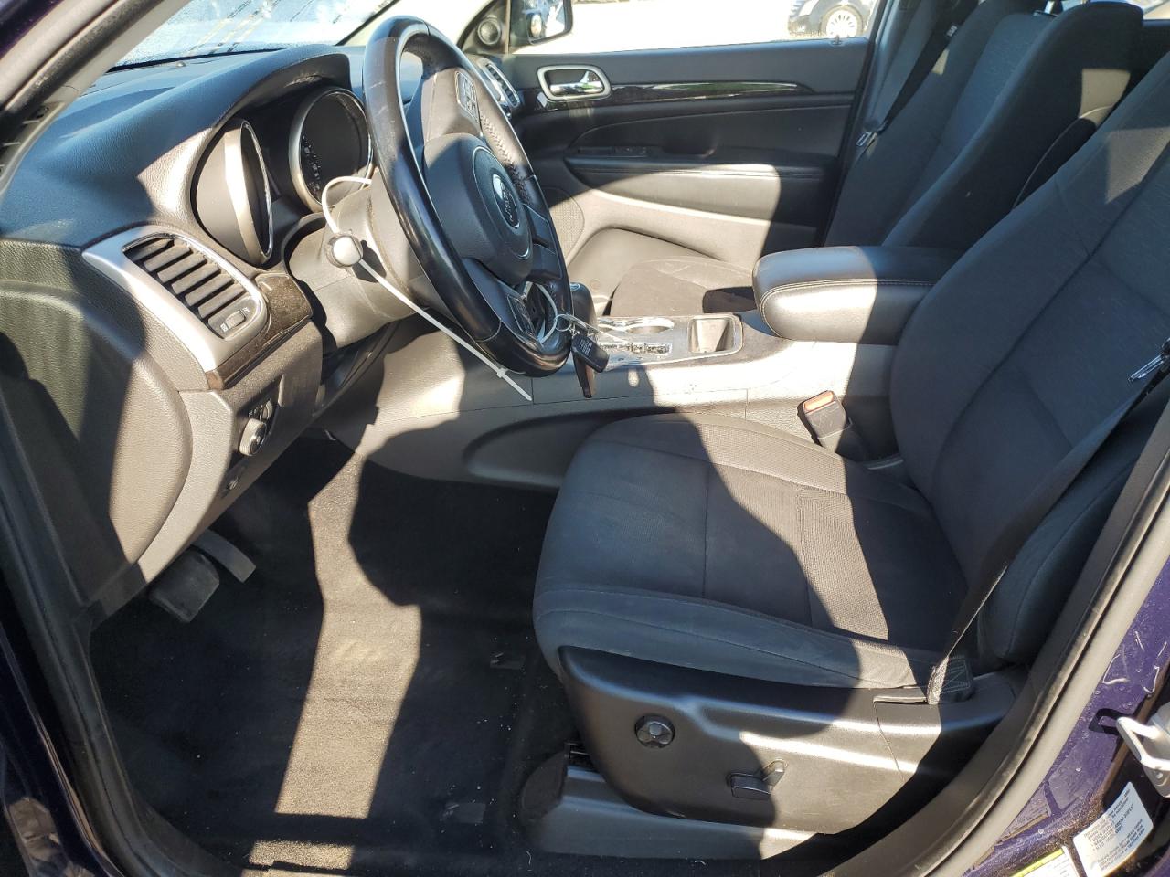 JEEP GRAND CHEROKEE LAREDO