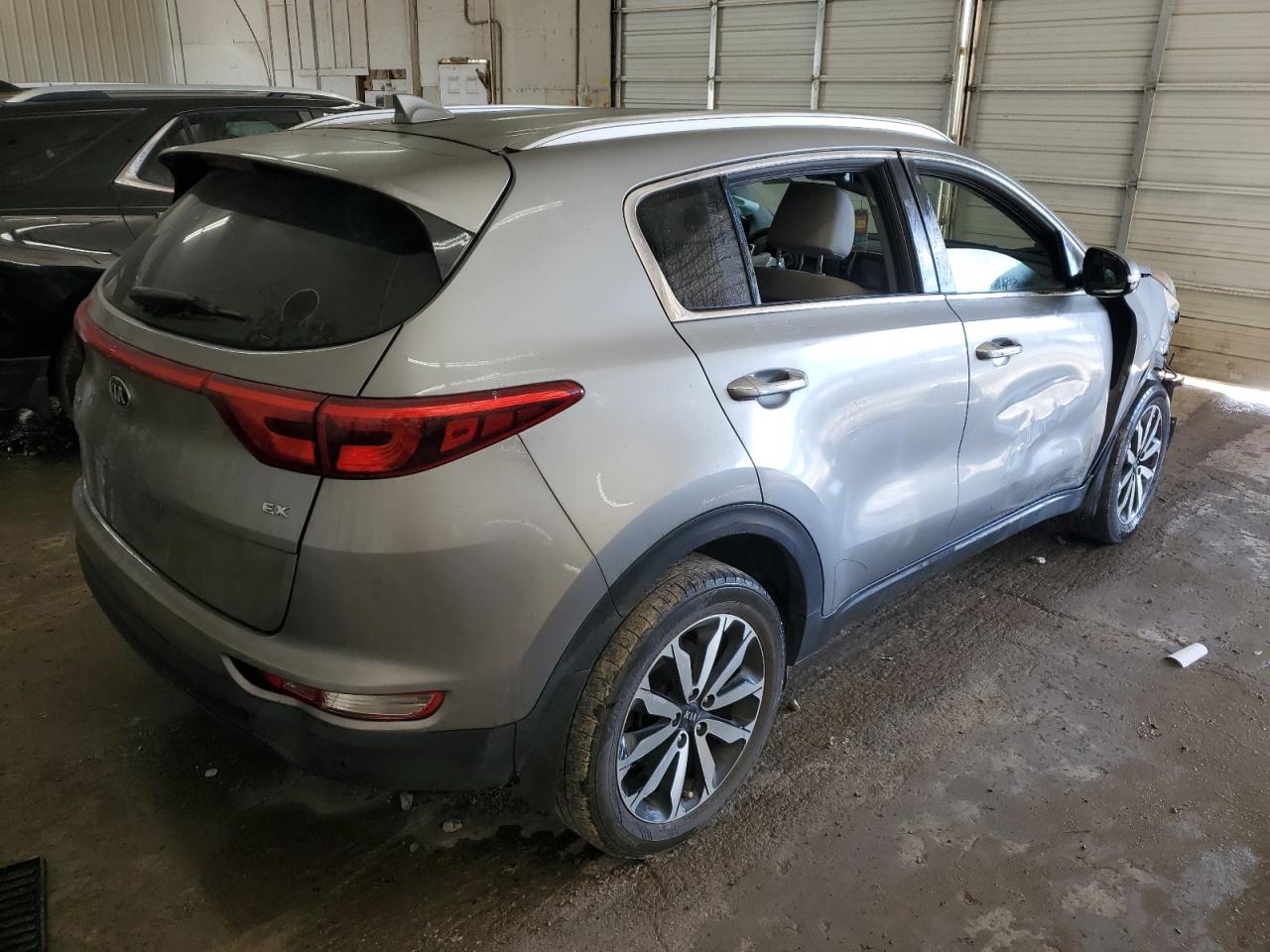 KIA SPORTAGE EX