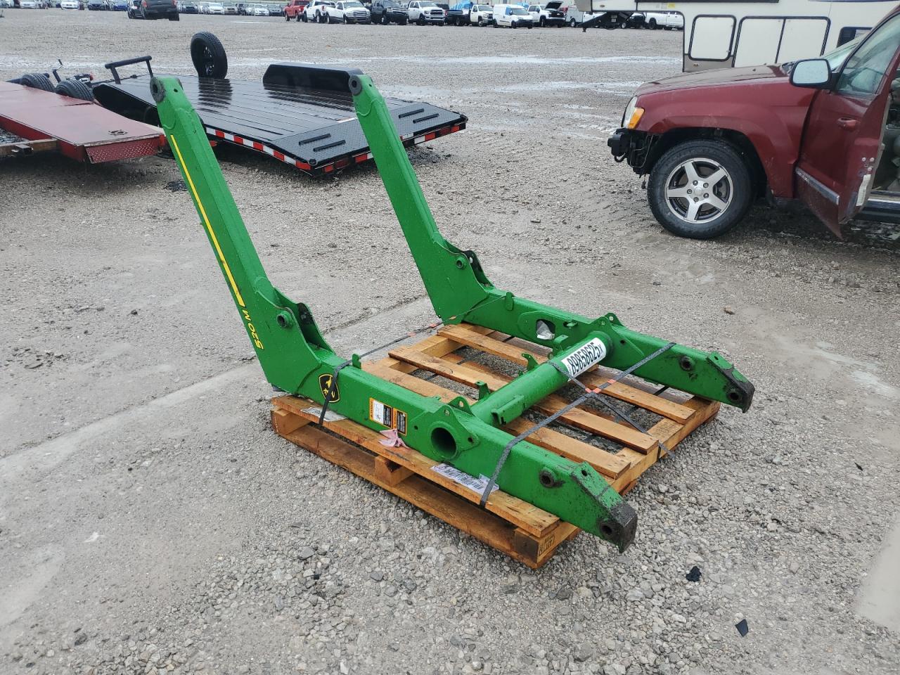 Lot #3276981160 2022 JOHN DEERE 520M