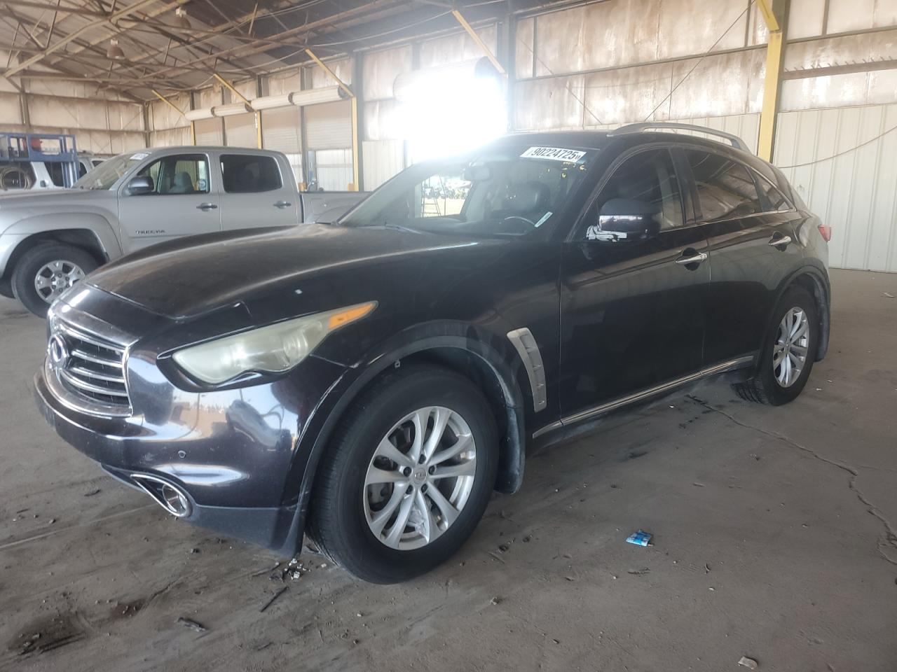 INFINITI FX35