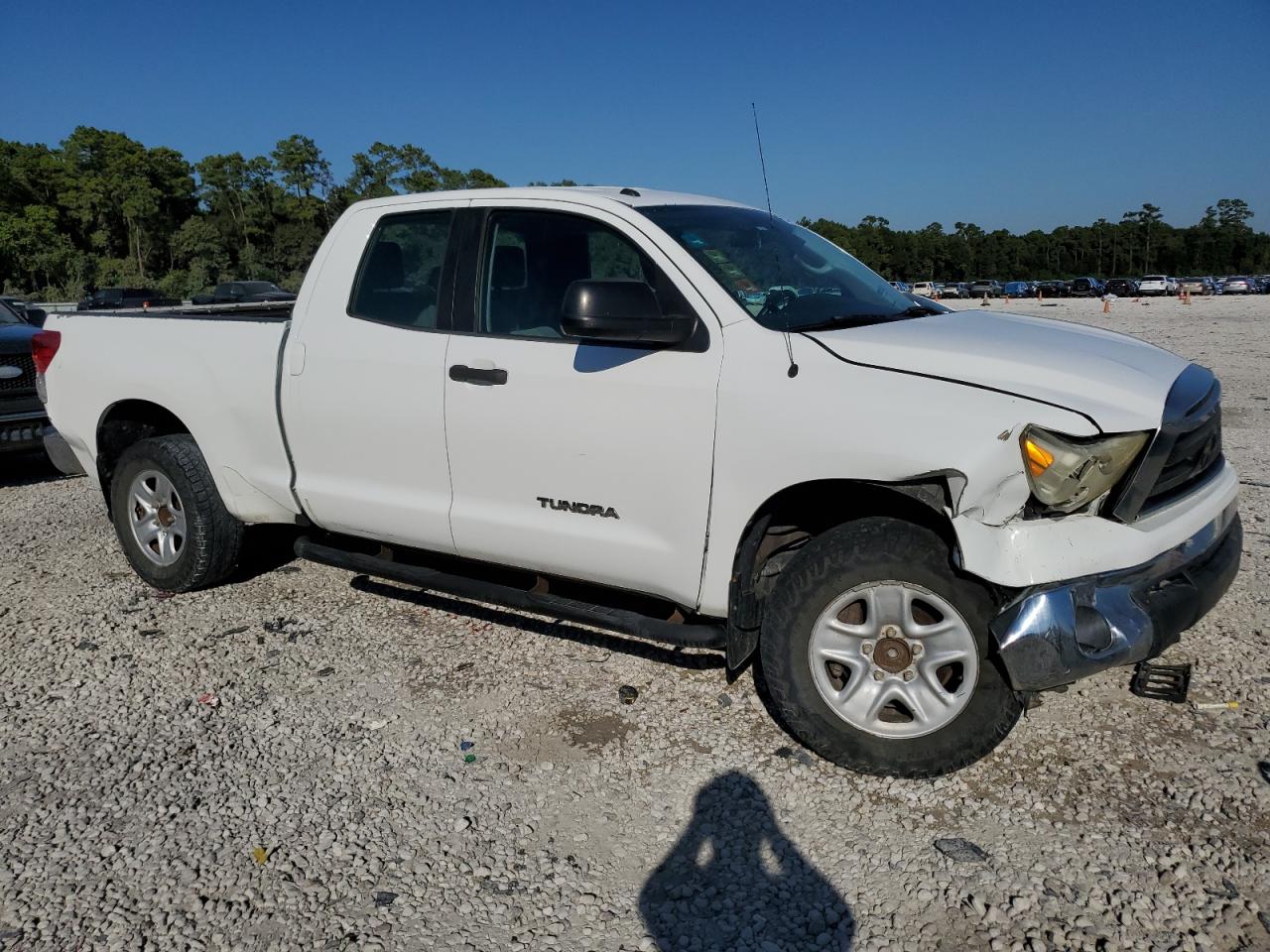TOYOTA TUNDRA DOUBLE CAB SR5