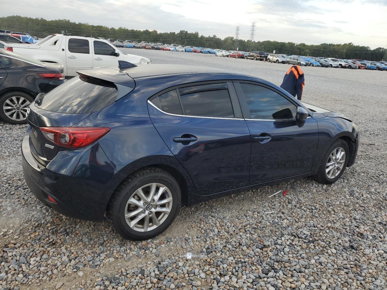 MAZDA 3 GRAND TOURING
