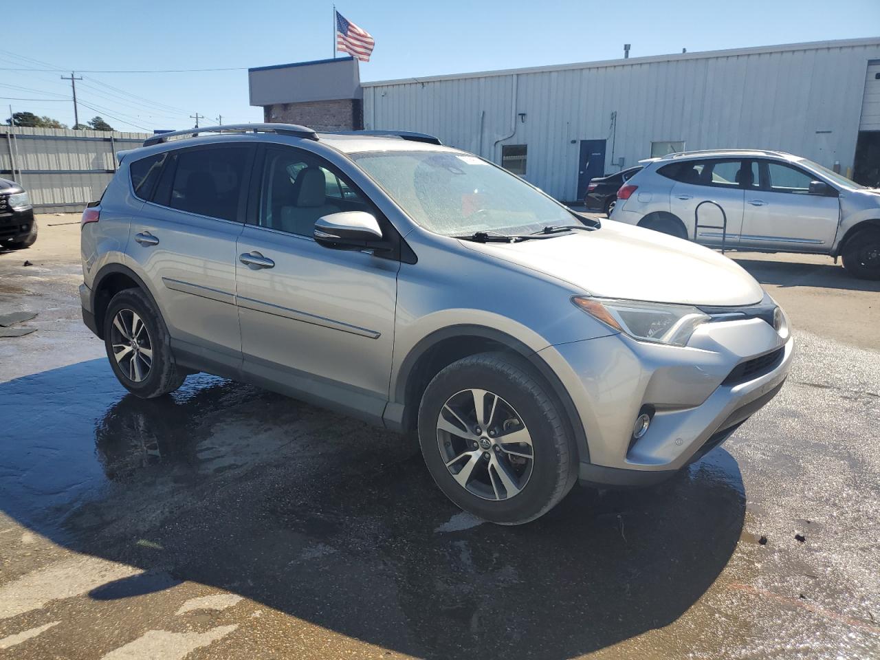 TOYOTA RAV4 XLE