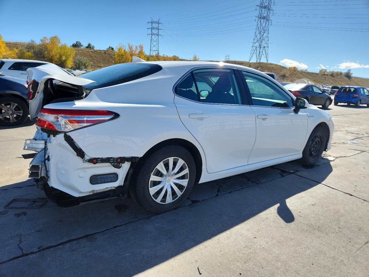 TOYOTA CAMRY LE