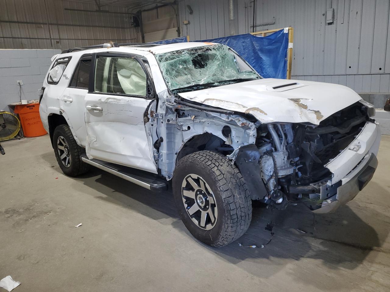 TOYOTA 4RUNNER SR5 PREMIUM