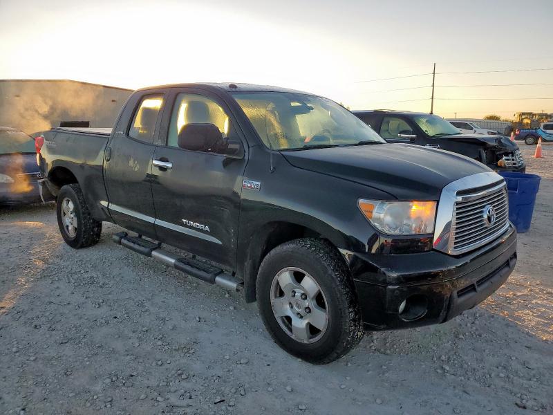 2011 TOYOTA TUNDRA DOU - 5TFBY5F19BX202635