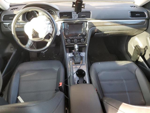 2017 VOLKSWAGEN PASSAT SE 1VWGT7A3XHC010601