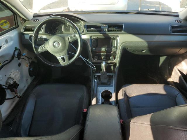 2015 VOLKSWAGEN PASSAT SE - 1VWBV7A33FC098151