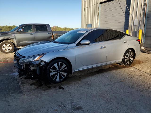Global Auto Auctions: 2019 NISSAN ALTIMA SV