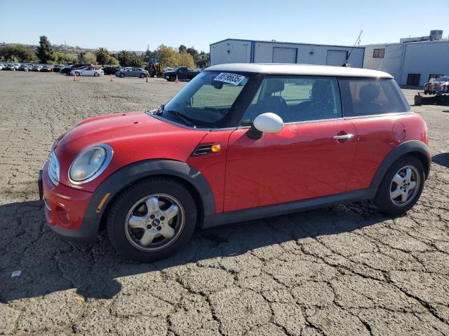 2011 MINI COOPER - WMWSU3C50BT095082
