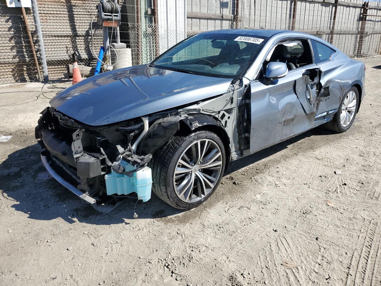 INFINITI Q60 PREMIUM