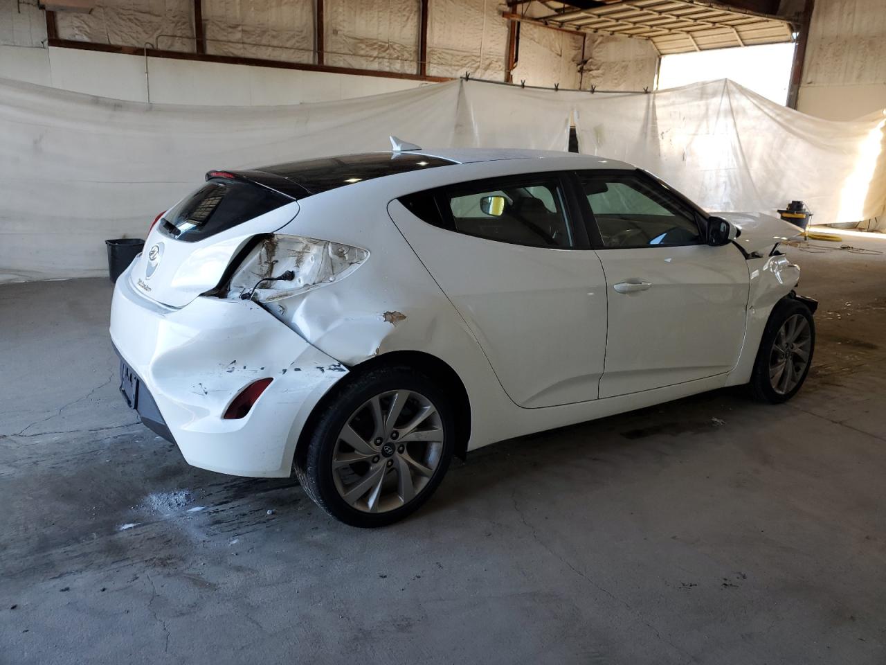 HYUNDAI VELOSTER