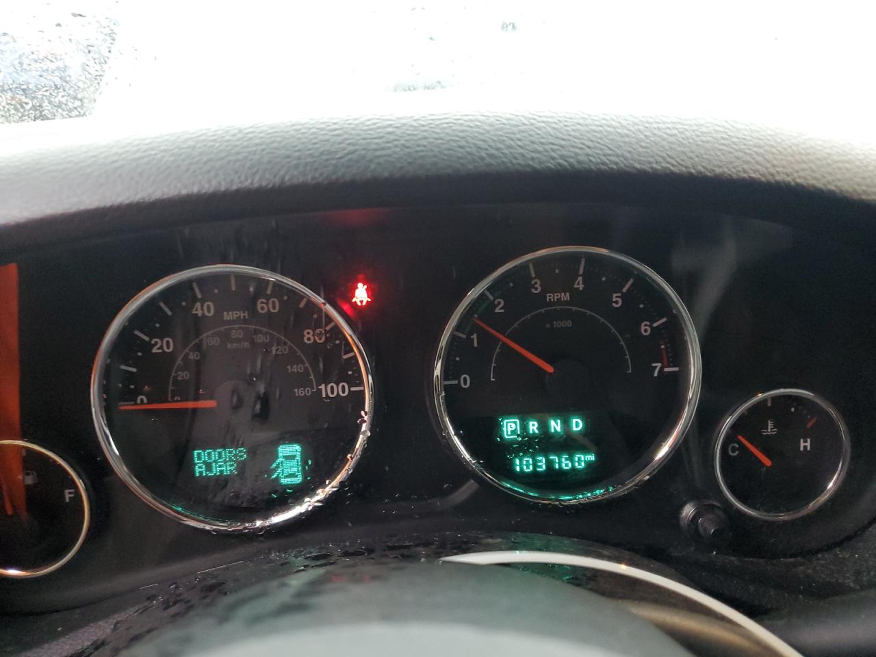 JEEP WRANGLER SAHARA