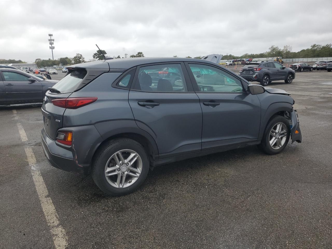 Lot #3315888083 2021 HYUNDAI KONA SE