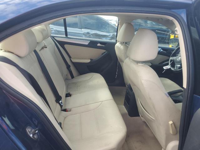 2013 VOLKSWAGEN JETTA SE - 3VWDX7AJXDM210330