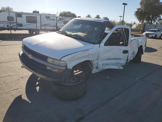 Global Auto Auctions: 2001 CHEVROLET SILVERADO
