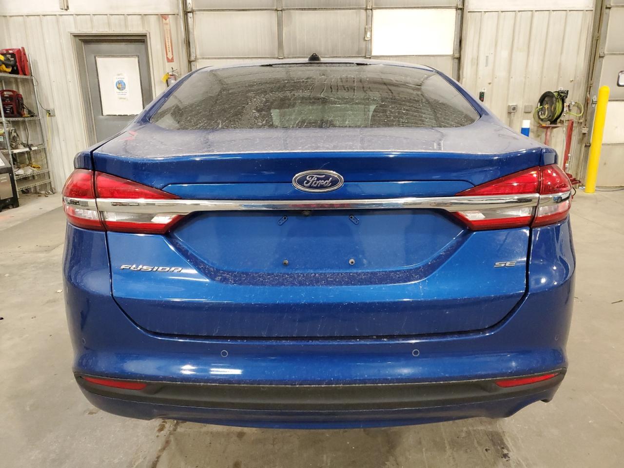 FORD FUSION SE