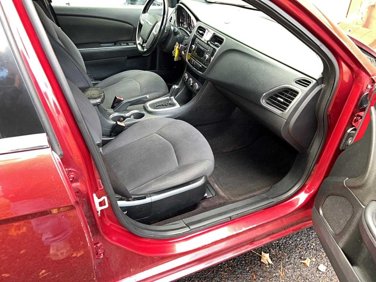 CHRYSLER 200 TOURING