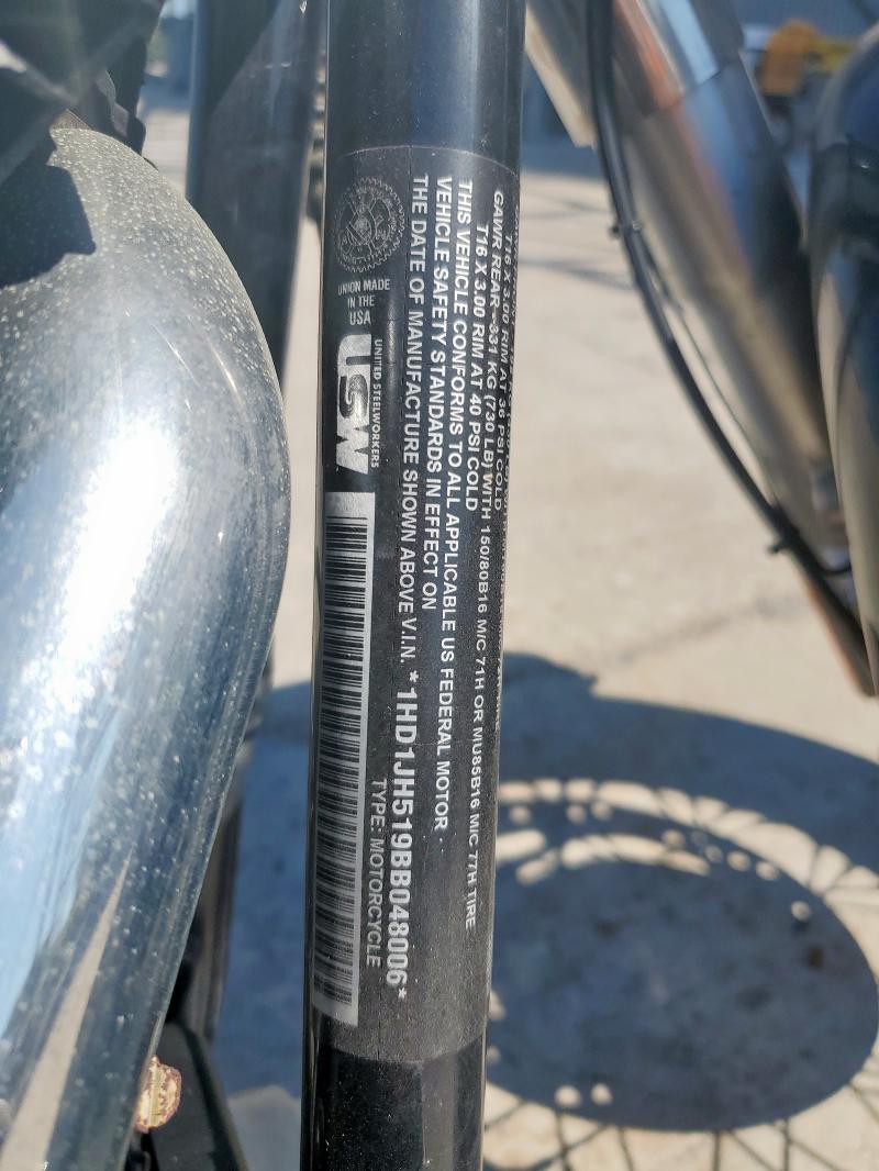 2011 HARLEY-DAVIDSON FLSTC SHRI 1HD1JH519BB048006