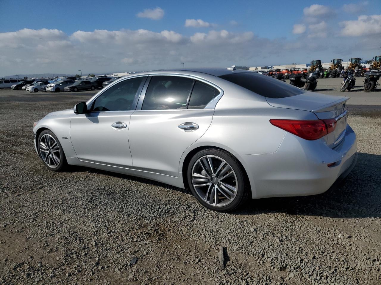 INFINITI Q50 HYBRID PREMIUM