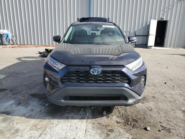 2021 TOYOTA RAV4 XLE - 2T3R6RFV3MW004185