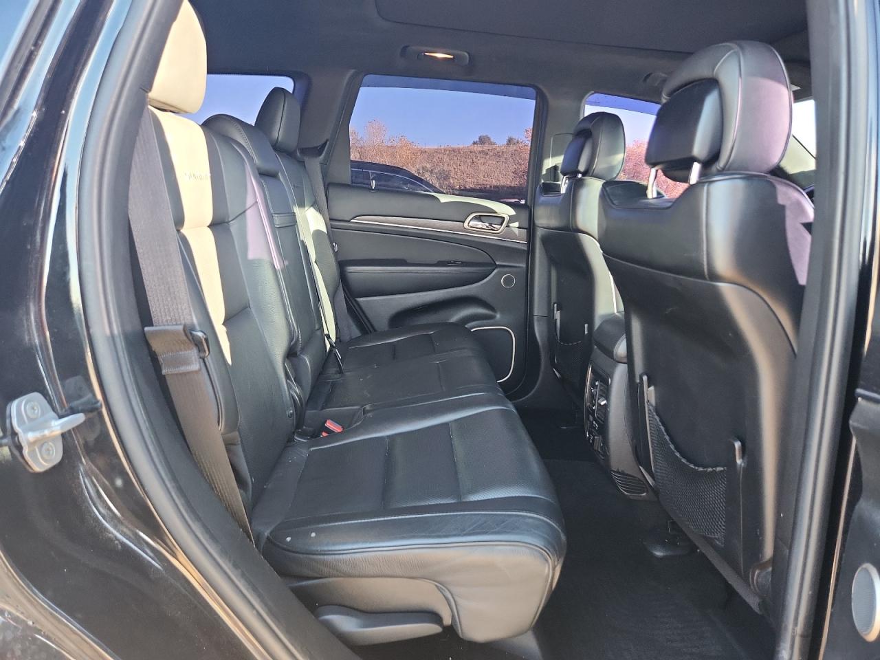 JEEP GRAND CHEROKEE SUMMIT