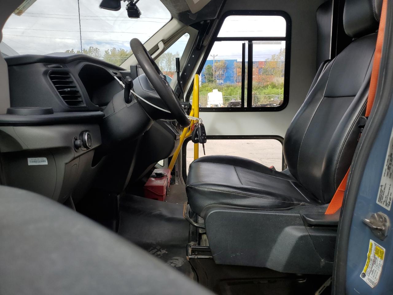 FORD TRANSIT T-350 HD