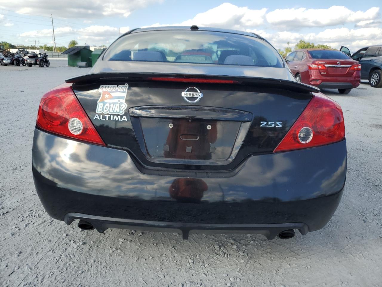 NISSAN ALTIMA S