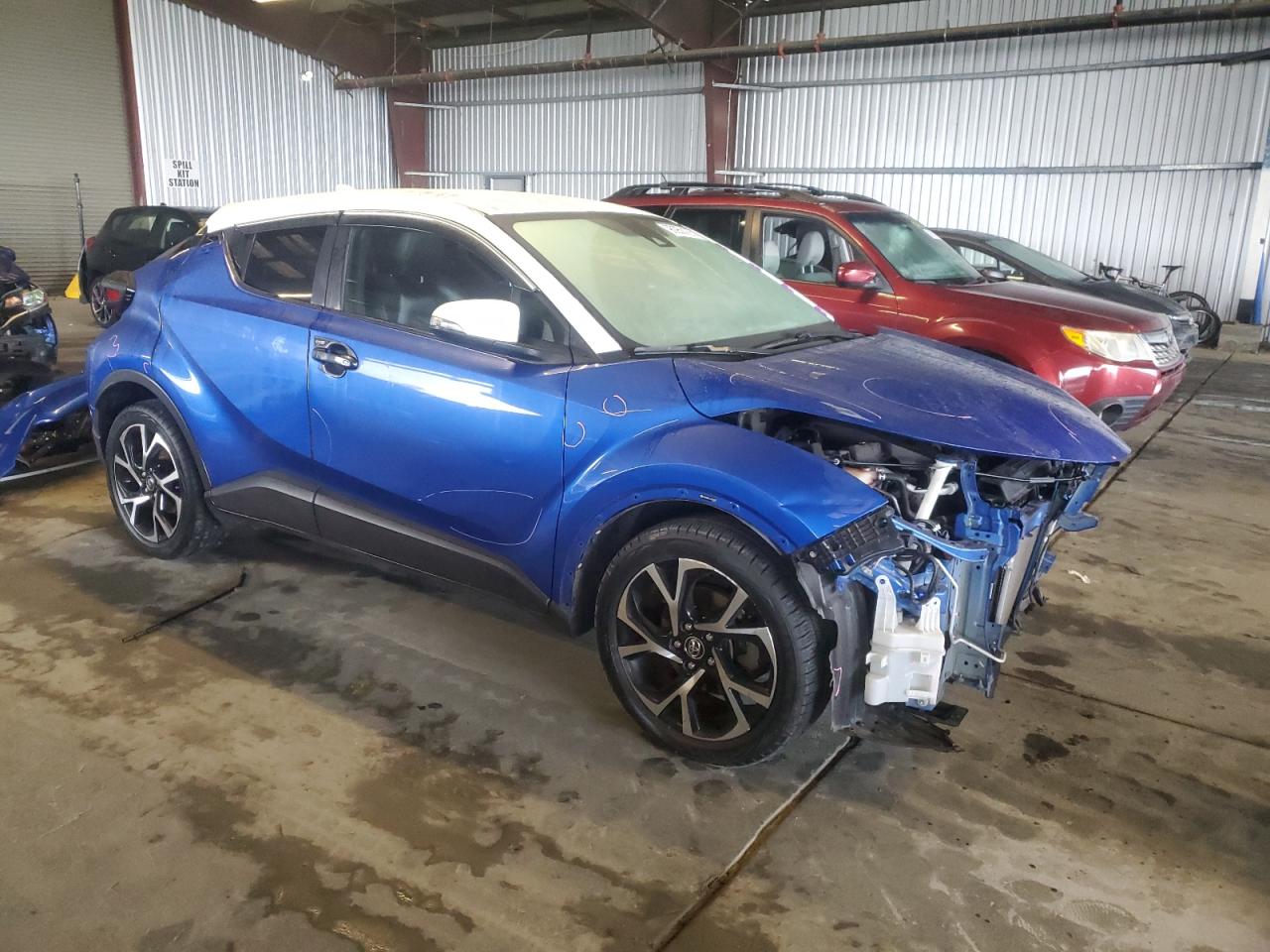 TOYOTA C-HR XLE