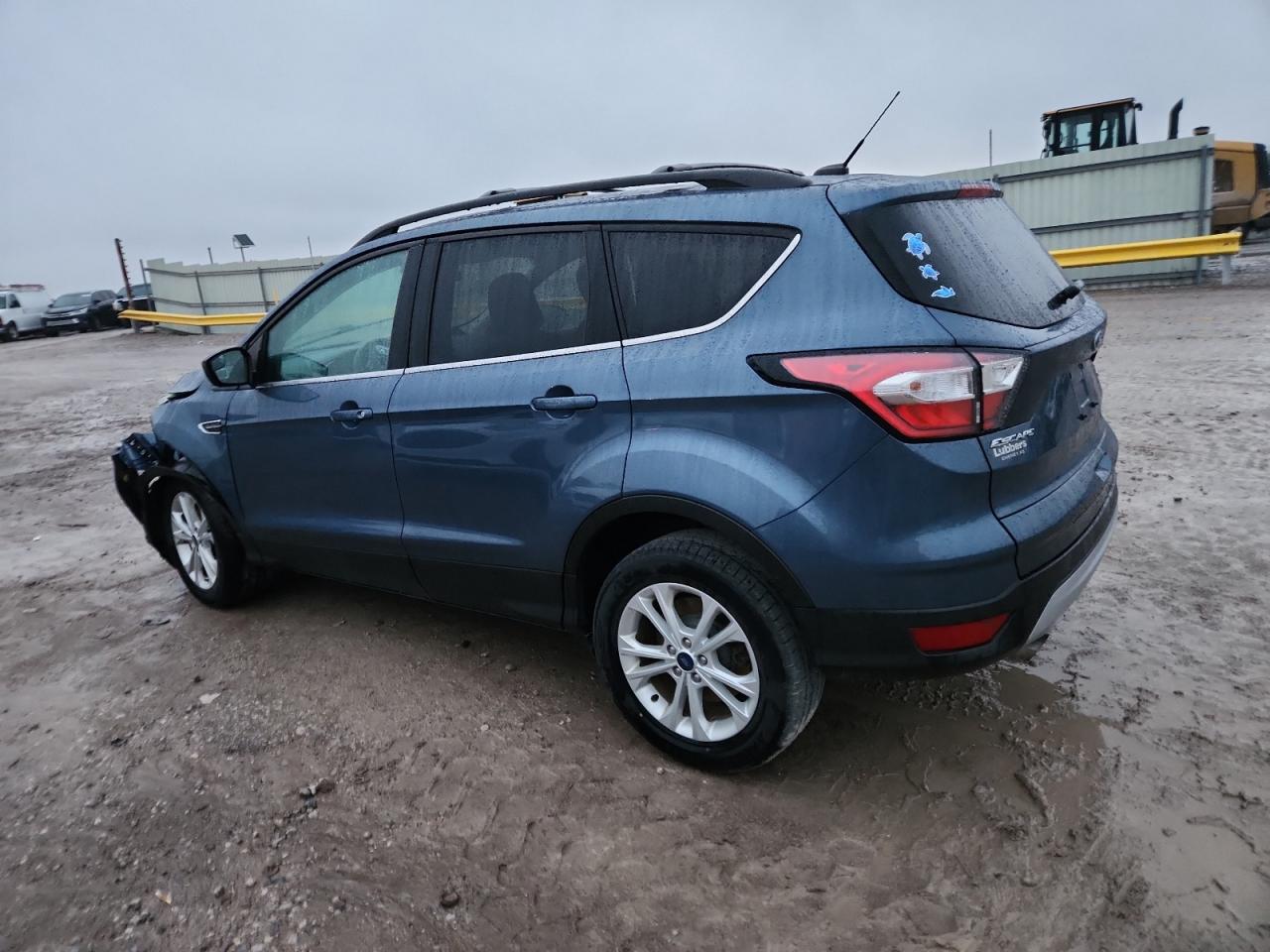 FORD ESCAPE SE